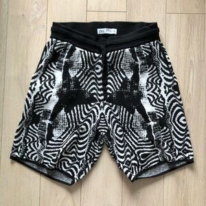 Zara Zebra Camo Knitted Shorts in Black & White Size S
